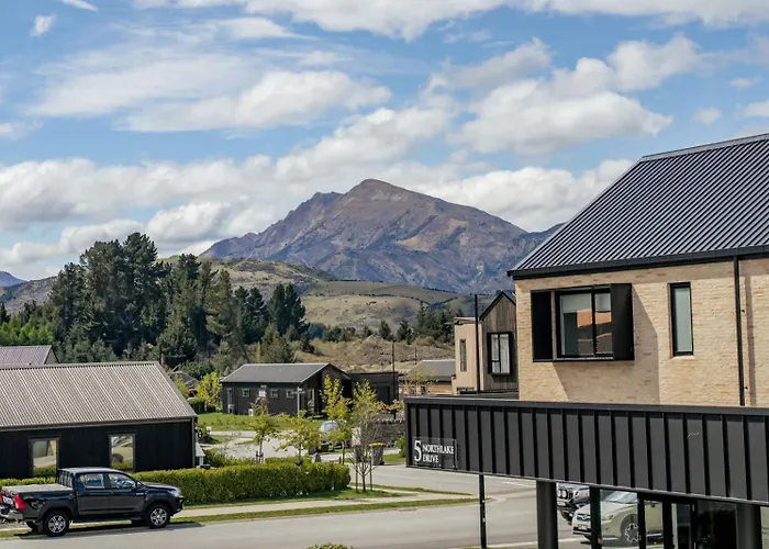 Alpine Premier 公寓 瓦纳卡